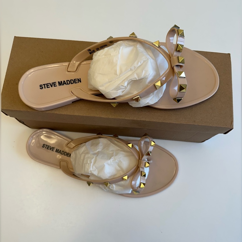 Steve Madden Danii Blush Studded Sandals | Bow Flip Flops | Size 7 | NWT